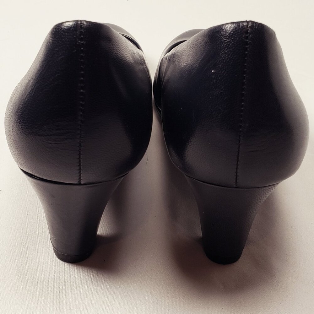 AEROSOLES Women's Navy Blue Heels - Picture 4 of 14